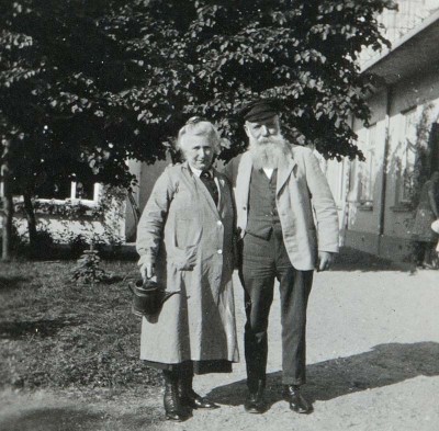 Großvater Emil und seine Frau